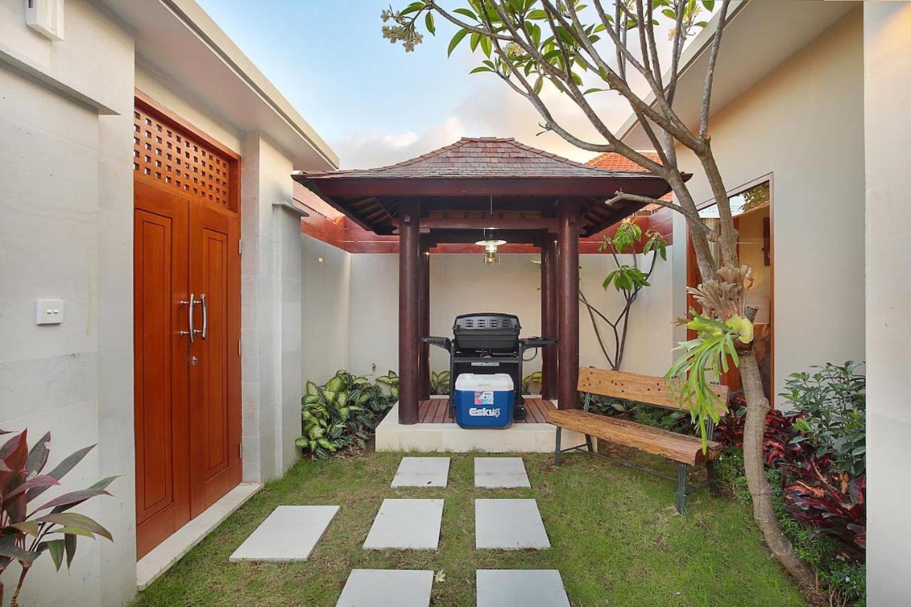 Kae Villa Anggrek Seminyak  Ngoại thất bức ảnh